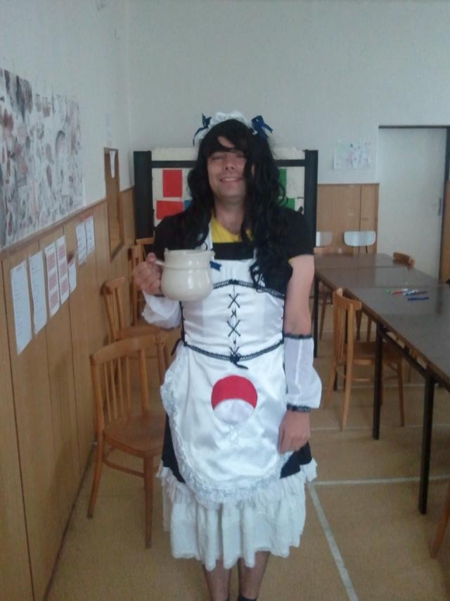 Prasátko Uchiha Meido